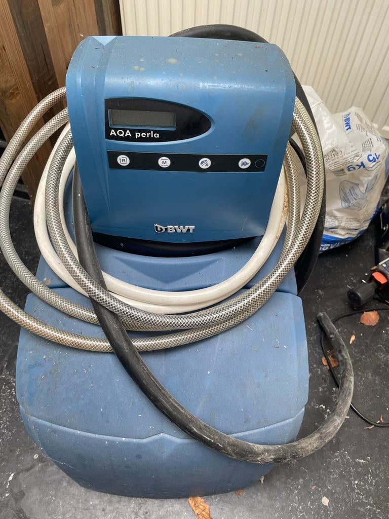 BWT AQA Perla Waterontharder - Gebruikt, Ophalen of Verzenden, Gebruikt, Waterontharder met zout