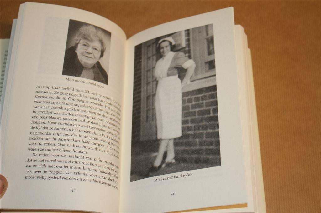 De erflaters. Herinneringen jeugdvriendin Anne Frank., Ophalen of Verzenden, Zo goed als nieuw