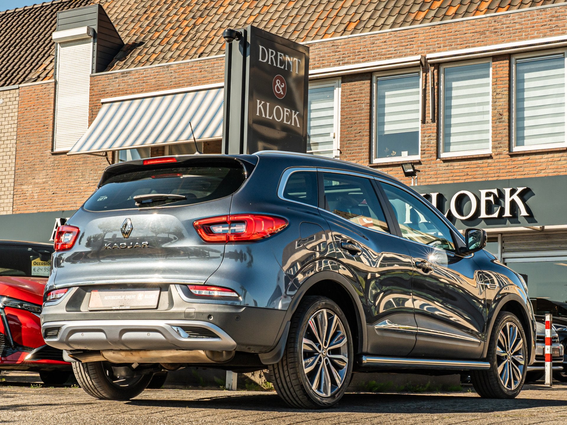 Renault Kadjar 1.3 TCe PANO FULL LED STOELVERW CAMERA, Auto's, Kadjar, Gebruikt, Euro 6, 4 cilinders