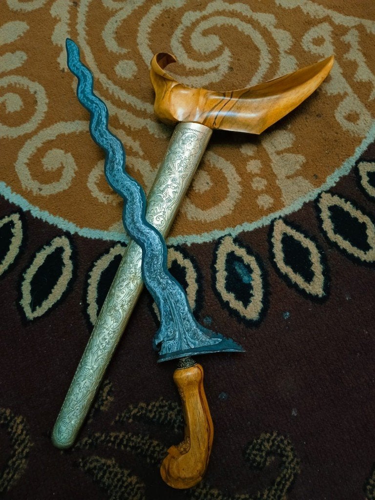 Antieke Keris Sengkelat 13 Luk Pamor Jala Sutra Timoho SVI22, Antiek en Kunst, Indonesië, Meerkleurig, Wapen, Gesneden