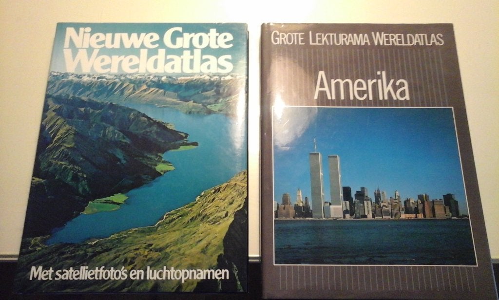 tekoop 2 atlas prijs bieden, Ophalen, Bosatlas, Zo goed als nieuw, 1800 tot 2000