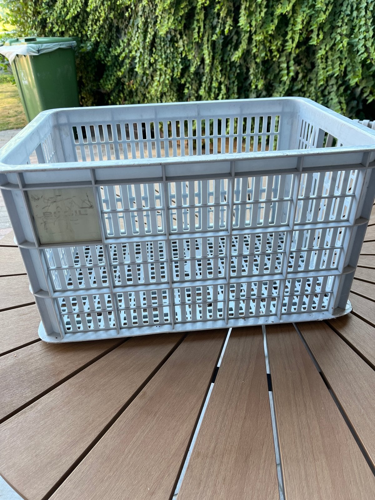 Basil fiefs krat lichtblauw/grijs maat L, Ophalen, Gebruikt, Minder dan 35 cm, Minder dan 50 cm