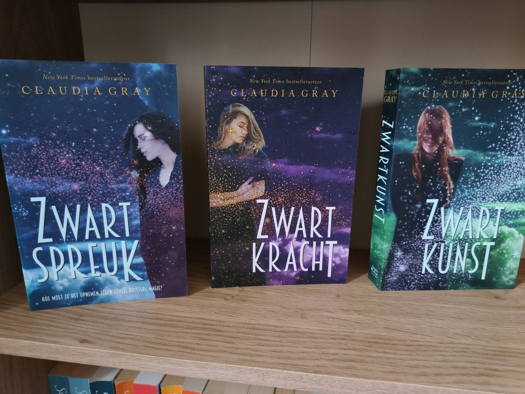 Claudia Gray trilogie, Boeken, Ophalen of Verzenden, Zo goed als nieuw