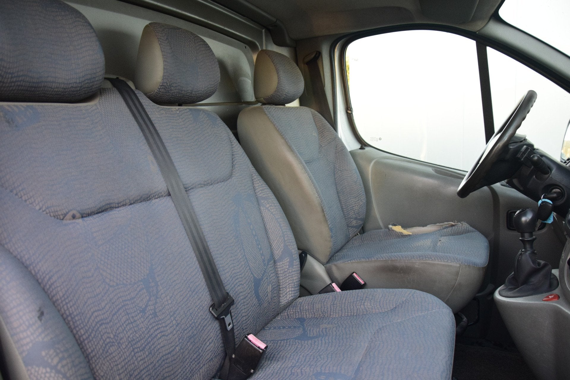 Renault Trafic 1.9 dCi L1H1 HANDEL/EXPORT (bj 2006), Auto's, Gebruikt, Zwart, Verwarmde buitenspiegels, Renault