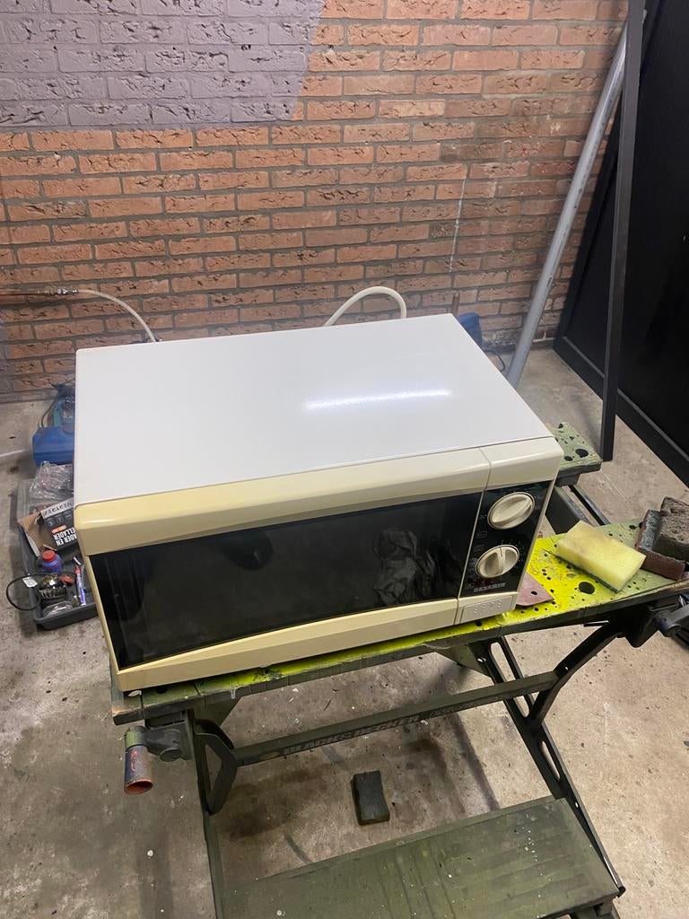 Severin magnetron, Witgoed en Apparatuur, Magnetrons, Gebruikt, Ophalen of Verzenden, Magnetron, Draaiplateau