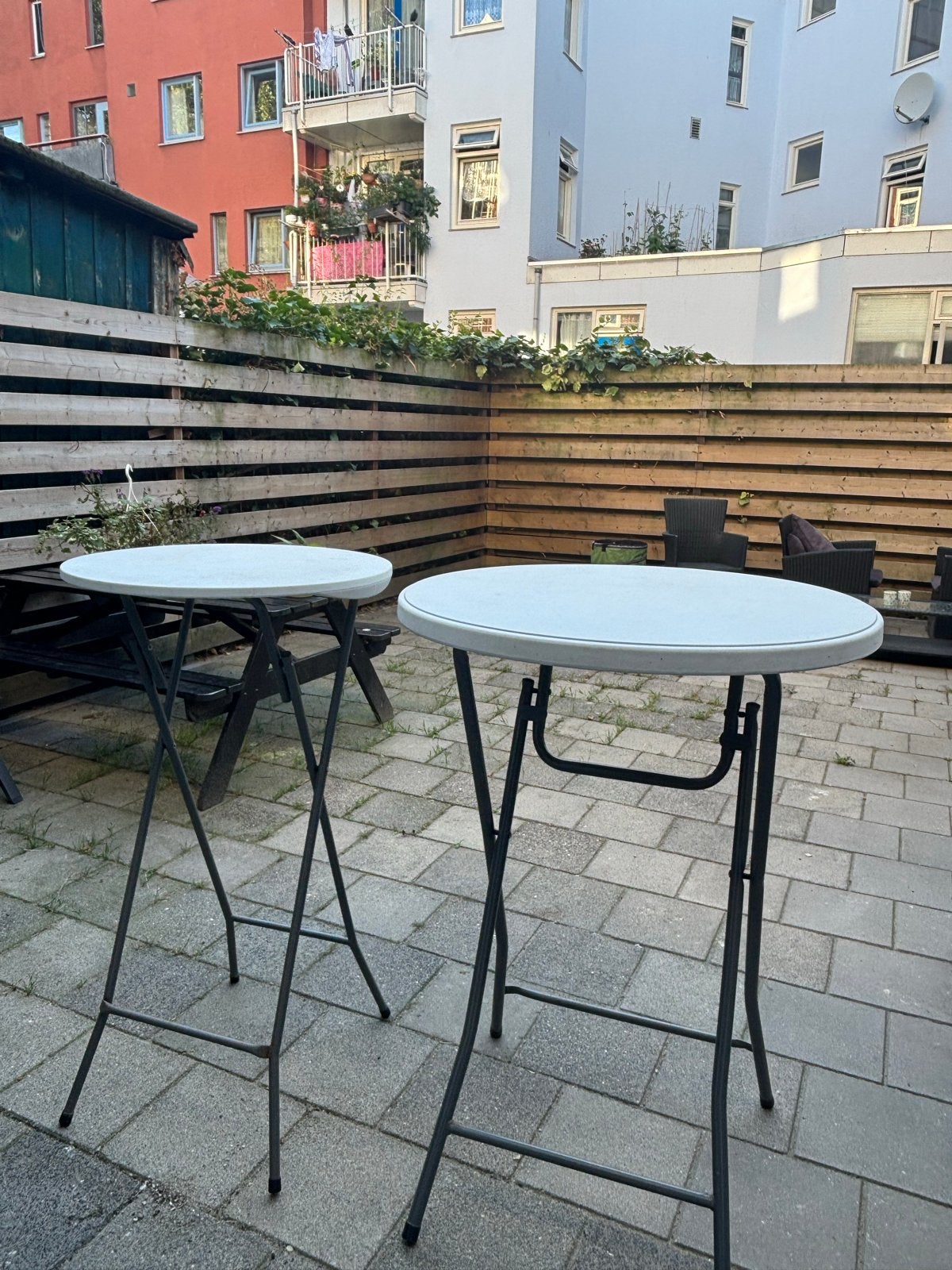 2x Statafel met hoes - Ideaal voor feestjes!, Ophalen, Gebruikt