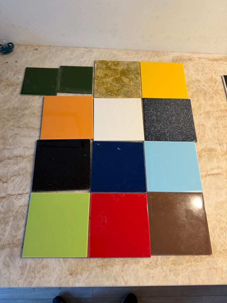 Diverse tegels - Ideaal voor mozaïek of kleine projecten, Overige materialen, Gebruikt, Overige typen, Ophalen of Verzenden
