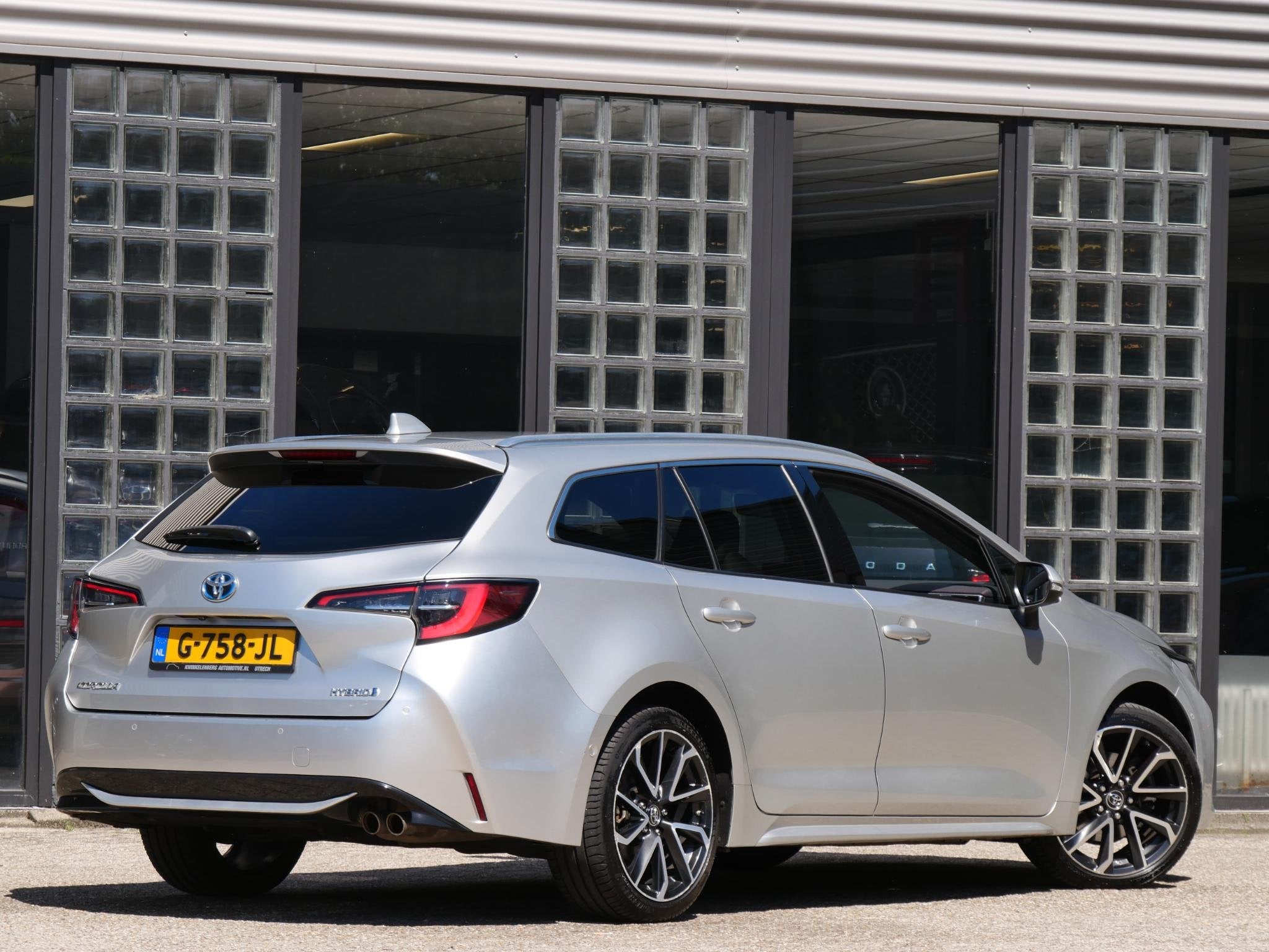 Toyota Corolla Touring Sports 2.0 HYBRID EXECUTIVE/ JBL/ ELE, Auto's, Toyota, 1345 kg, 450 kg, Gebruikt, 4 cilinders