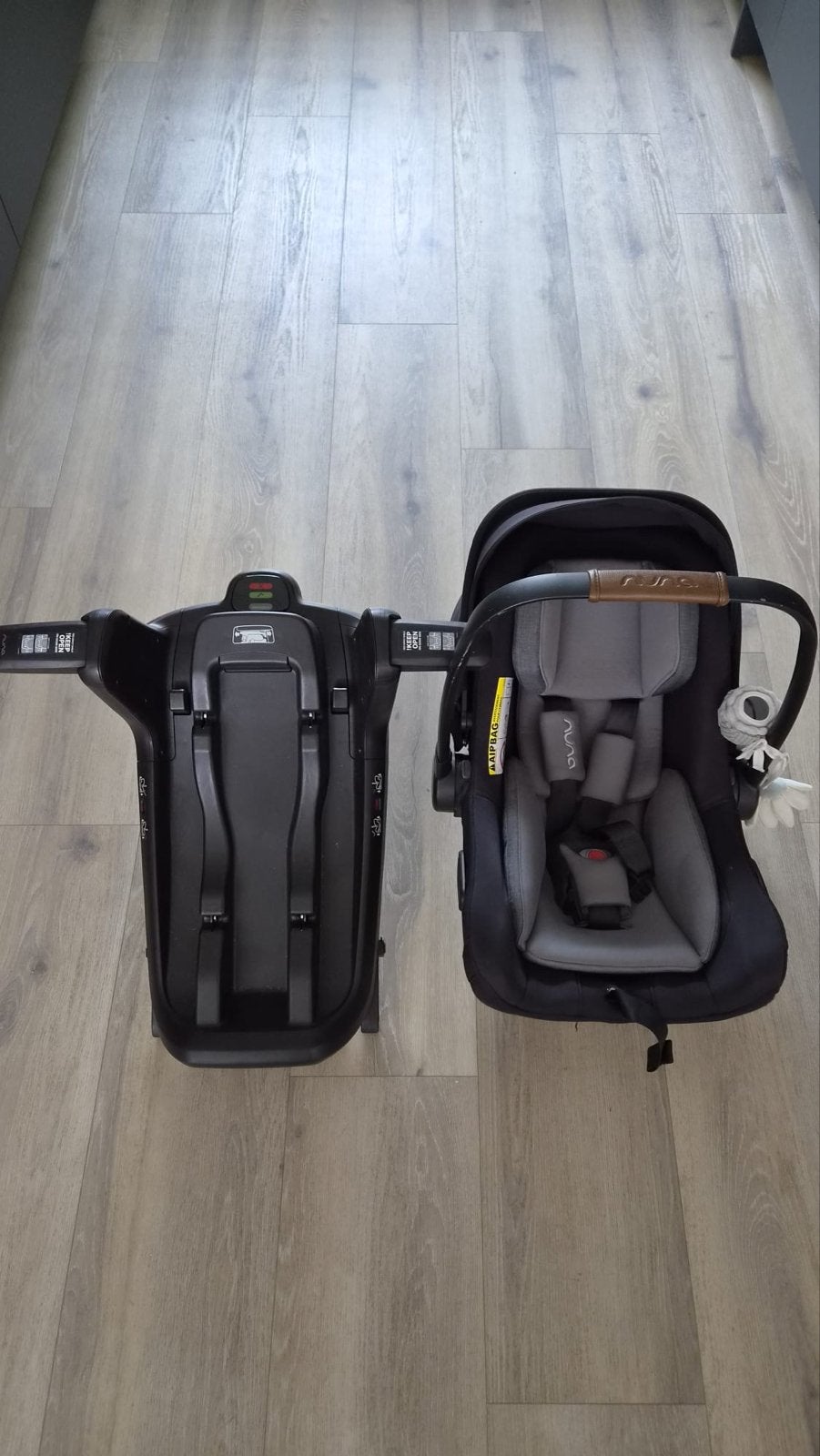 Nuna Pipa Next i-Size autostoel met Isofix base, Kinderen en Baby's, Gebruikt, Isofix, 0 t/m 13 kg, Ophalen