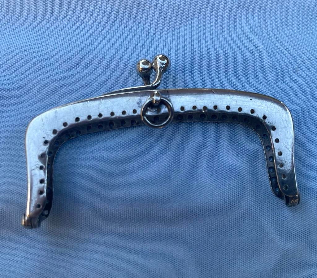 Antieke beugel voor geldbeursje. Zilver., Antiek en Kunst, Antiek | Goud en Zilver, Ophalen of Verzenden, Zilver
