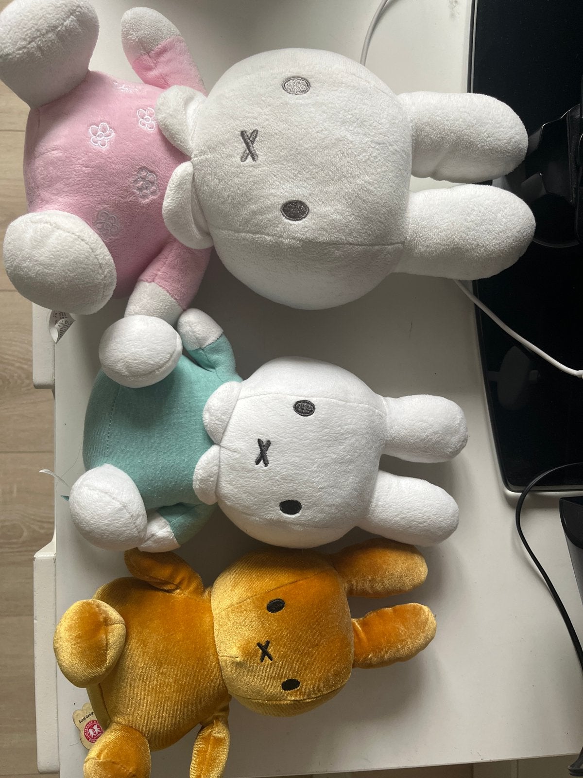 Set van 3 Nijntje knuffels met rammelaar mag ook los, Gebruikt, Overige merken, Met geluid, Konijn