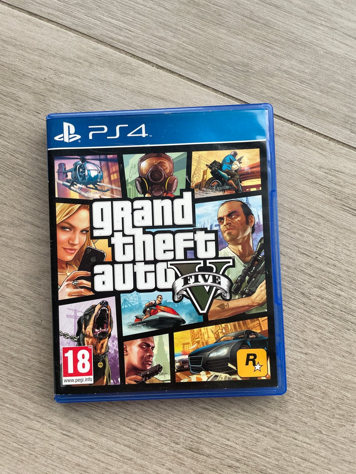 Grand Theft Auto V (GTA 5) PS4 - Zo goed als nieuw, Spelcomputers en Games, Games | Sony PlayStation 4, Avontuur en Actie, Online