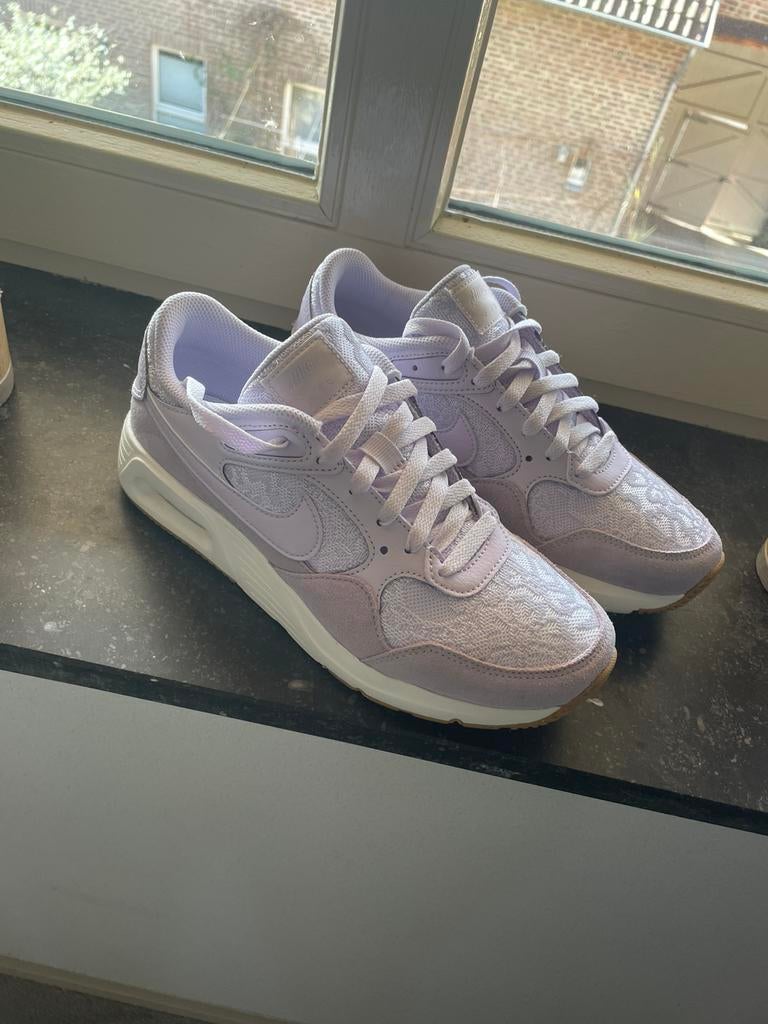 Nike air max. Dames sneakers. NIEUW!!, Kleding | Dames, Schoenen, Ophalen of Verzenden, Zo goed als nieuw, Overige kleuren, Sneakers of Gympen