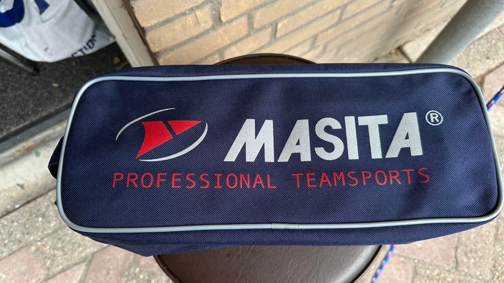 Voetbalschoenen tas - Elf & Masita, Maat XS of kleiner, Ophalen of Verzenden, Zo goed als nieuw, Schoenen