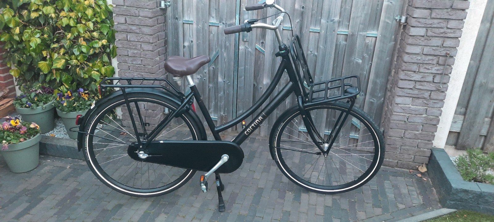 Cortina damesfiets maat 52, Fietsen en Brommers, Ophalen, Terugtraprem, Gebruikt, Versnellingen