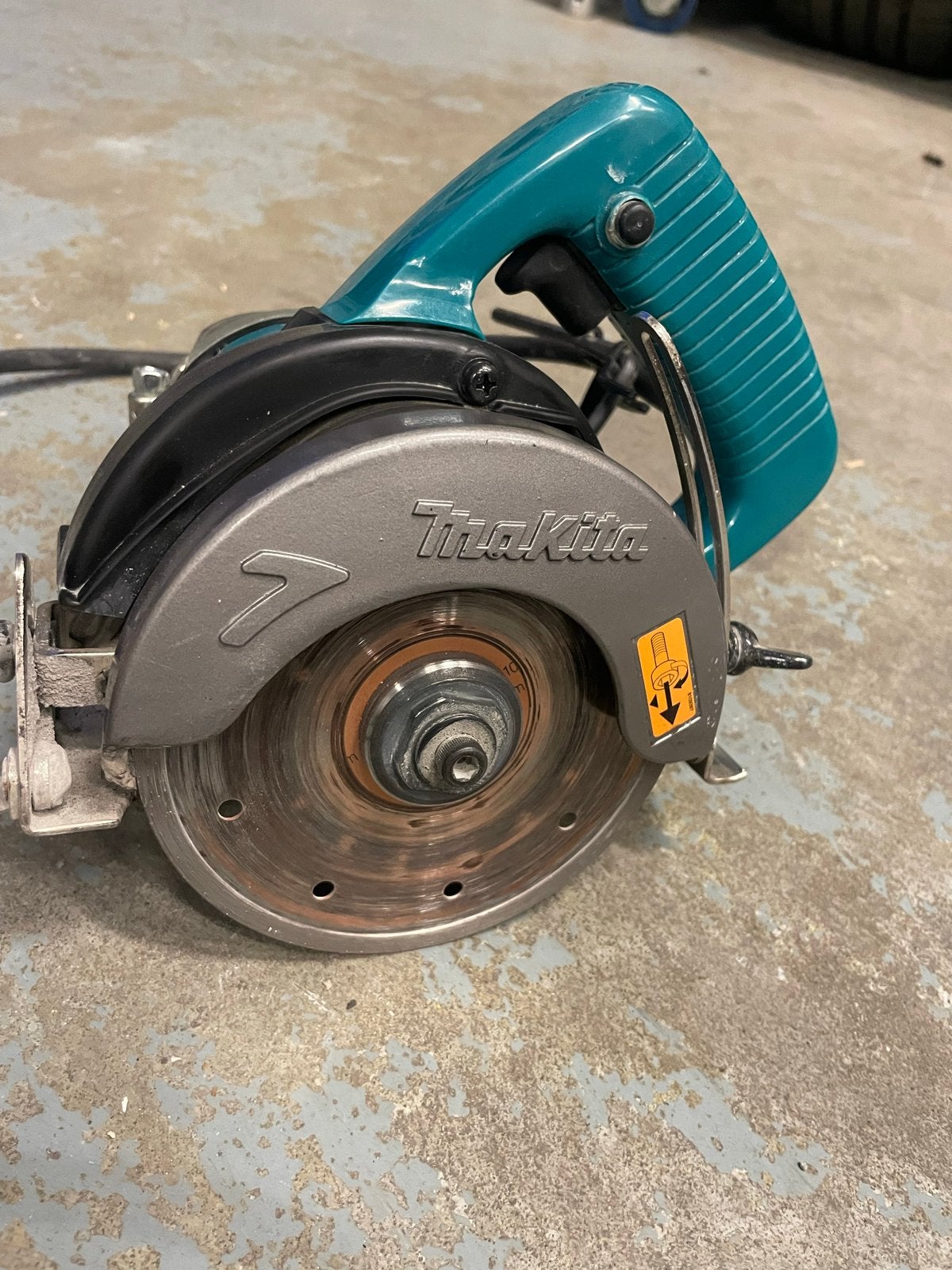 Makita 4101RH Tegelsnijder - Zo goed als nieuw, Ophalen of Verzenden, Zo goed als nieuw