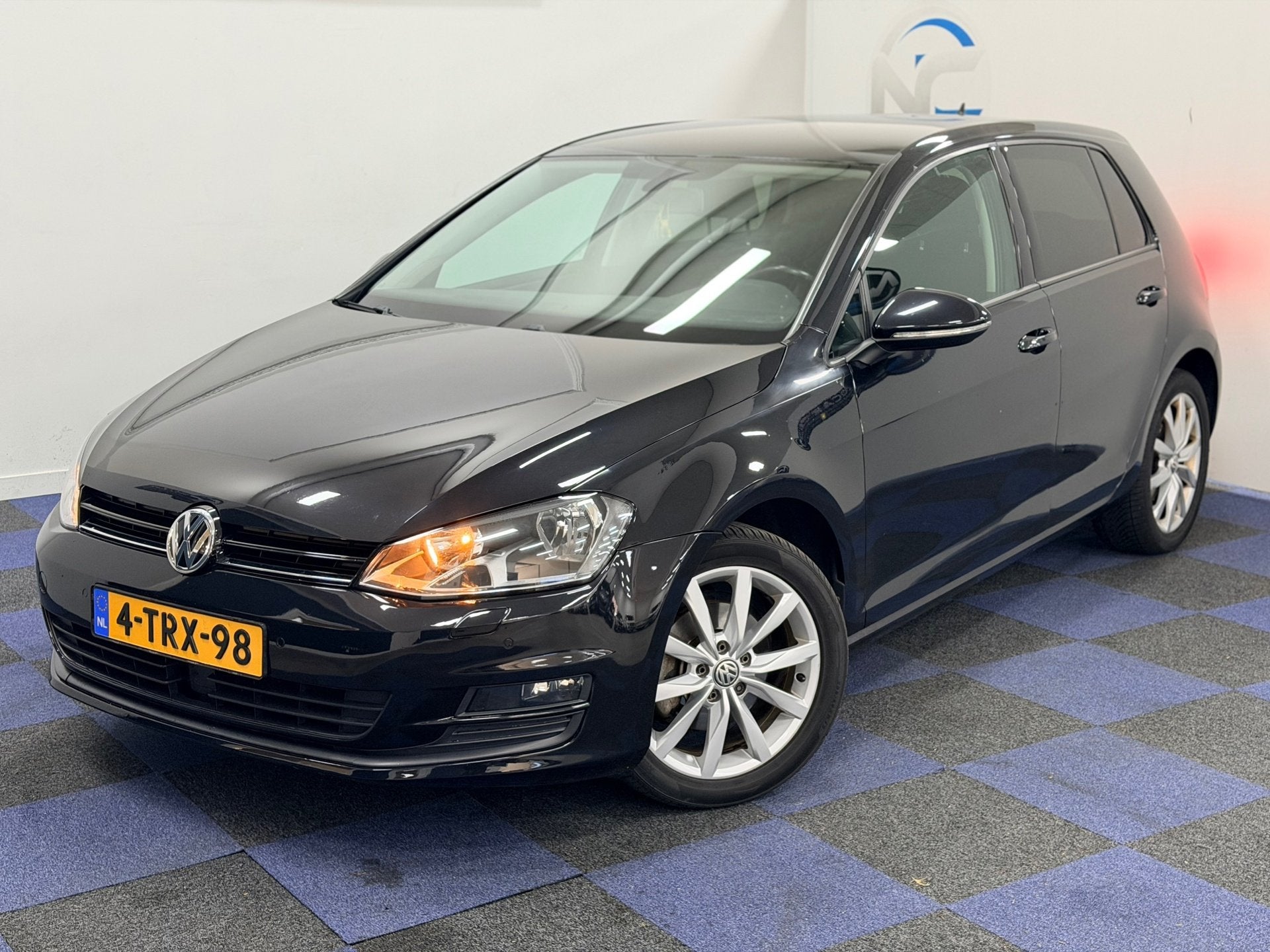 Volkswagen Golf 1.2 TSI Highline / STOELVERWARMING / CRUISE-, Auto's, Gebruikt, 4 cilinders, Bedrijf, Golf