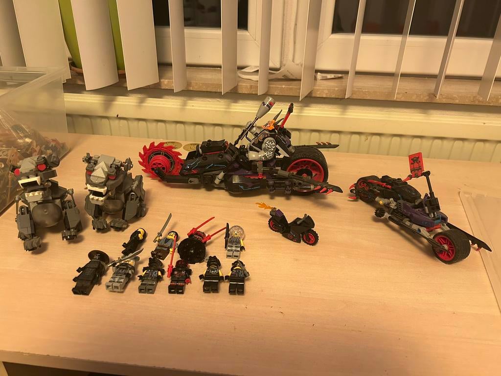 Lego Ninjago Sons of Garmadon Collectie, Kinderen en Baby's, Speelgoed | Duplo en Lego, Ophalen of Verzenden, Zo goed als nieuw