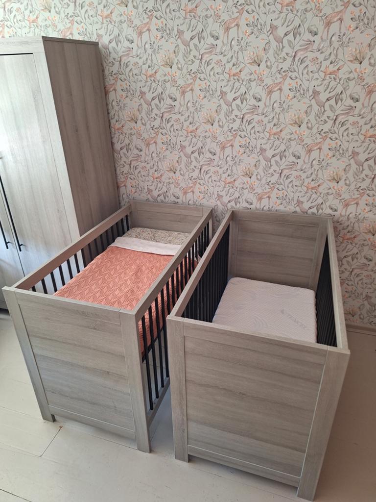 Zeer nette en complete Tweeling babykamer Vittoria., Ophalen, Zo goed als nieuw, Jongetje of Meisje