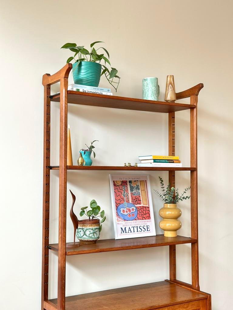 Vintage staand wandmeubel Deens eiken hout jaren 50/60/70, Huis en Inrichting, Kasten | Wandmeubels, Ophalen, Gebruikt, Met deur(en)