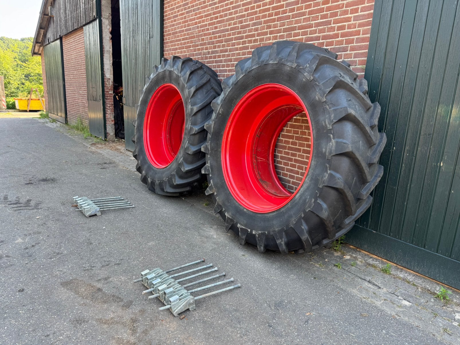 Michelin Agribib 520/85R46 (20.8R46) dubbellucht banden, Ophalen