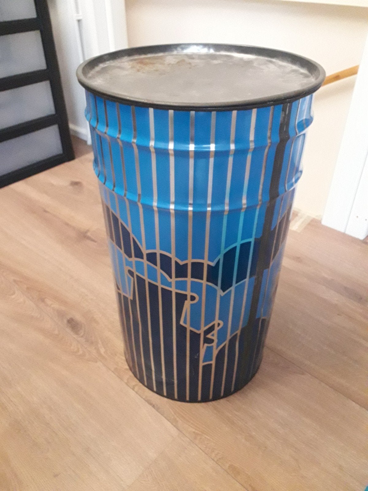 gratis ijzeren opbergblik, Ophalen, Gebruikt, 40 tot 60 cm, Overige typen