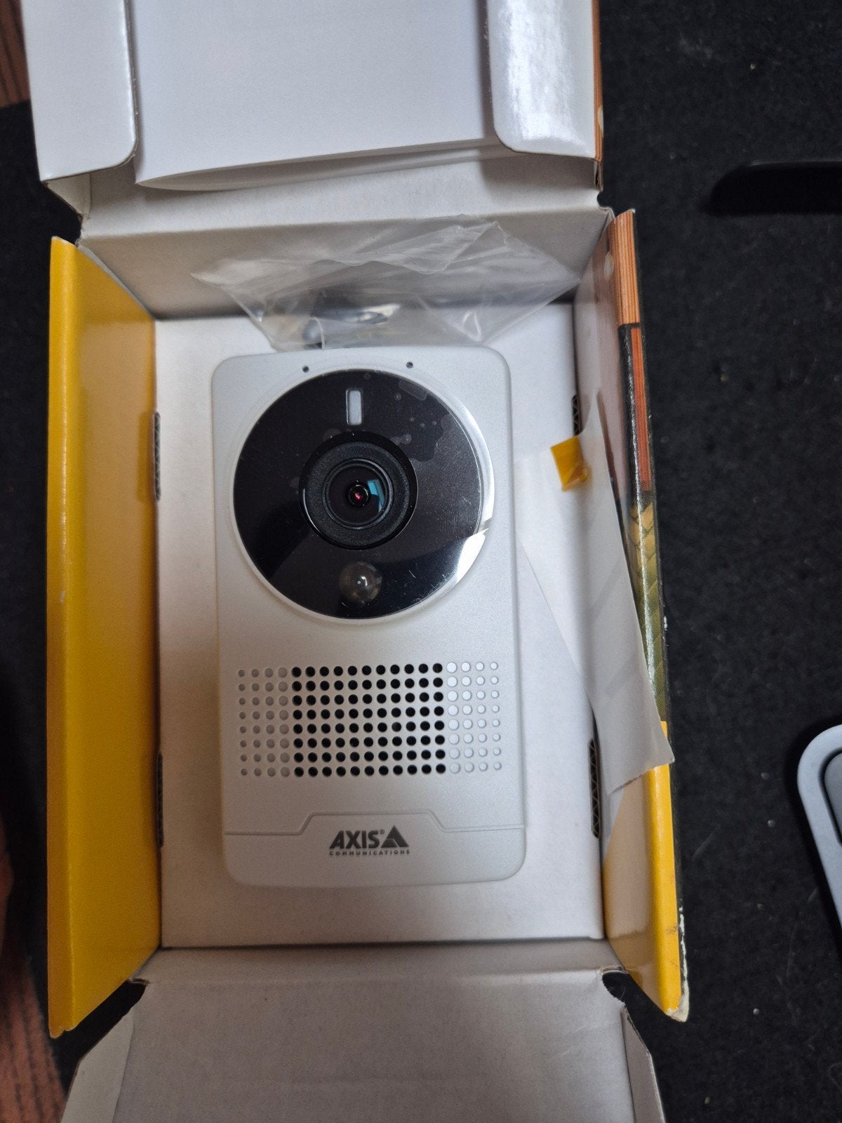 AXIS M1075-L Box Camera - Nieuw in doos, Ophalen of Verzenden, Nieuw, Binnencamera