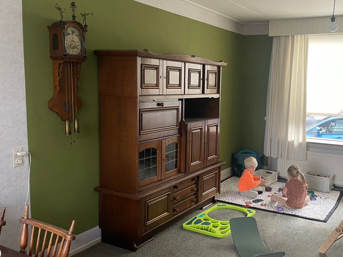Hoge vakken kast, massief eiken hout. Deurtjes en lades, Ophalen, Glas, Gebruikt, Klassiek jaren 60 70