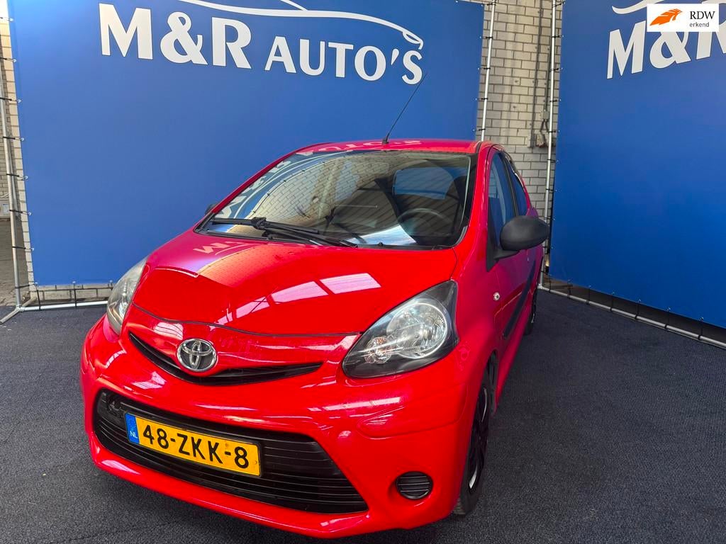 Toyota Aygo 1.0 VVT-i Comfort, Auto's, Toyota, Euro 5, Gebruikt, 4 stoelen, Origineel Nederlands