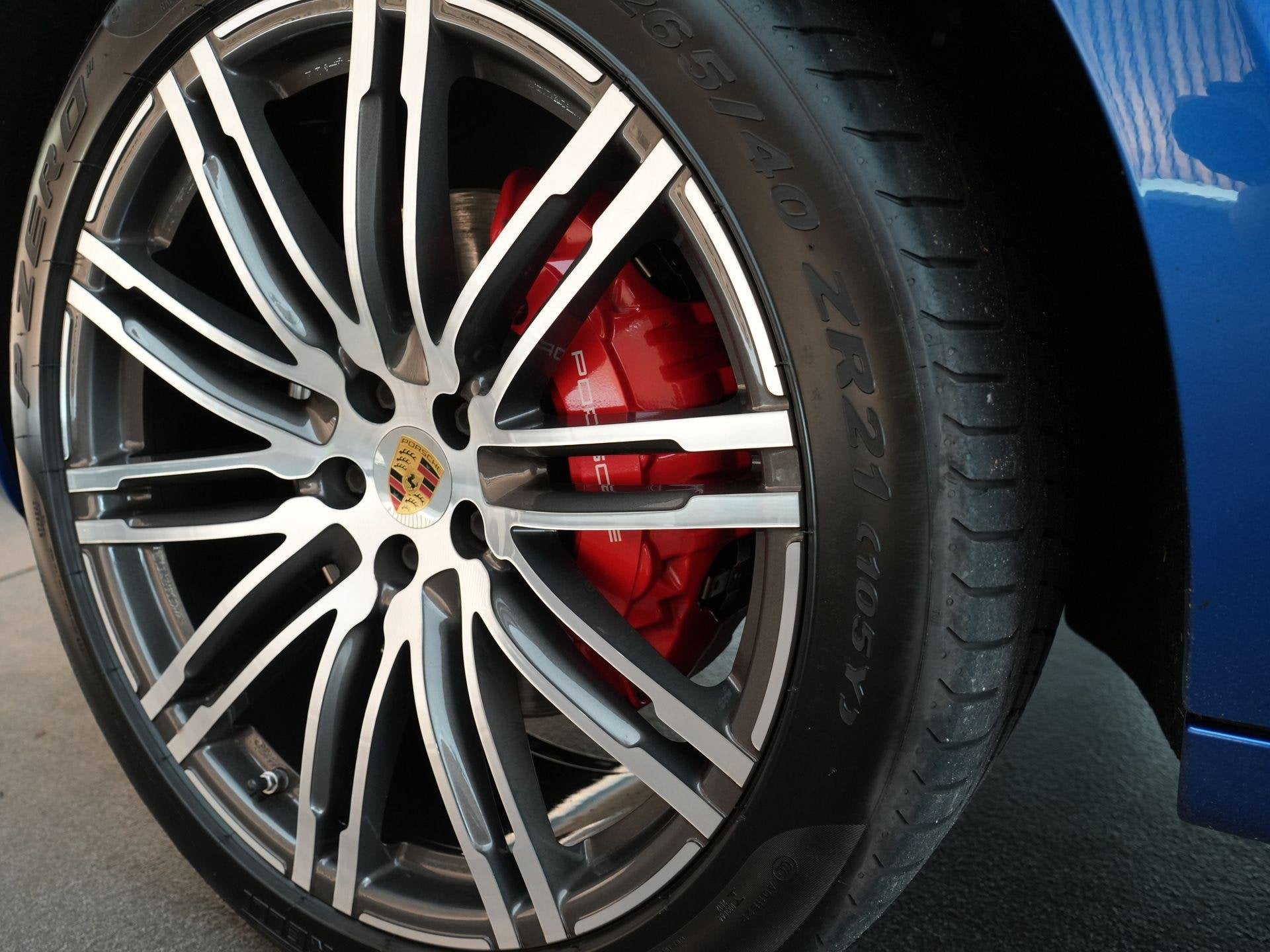 Foto 42 van Porsche Macan 3.0 GTS |panoramadak|luchtvering|PASM|sportuit