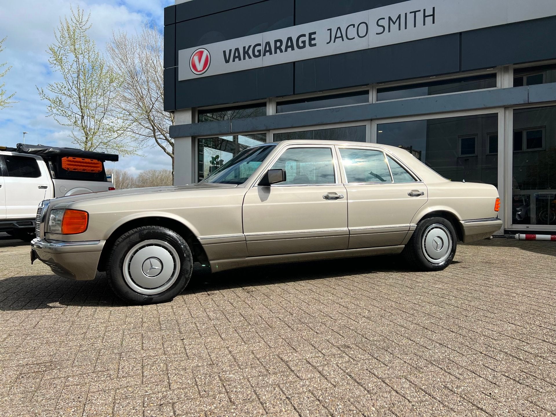 Mercedes-Benz S klasse 260 SE, Auto's, Mercedes-Benz, Automaat, Gebruikt, 2599 cc, 1559 kg