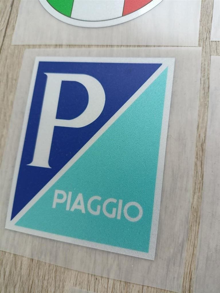 5x VESPA PIAGGIO LOGO Scooter Vinyl Decal Sticker, Verzenden, Nieuw, Auto's