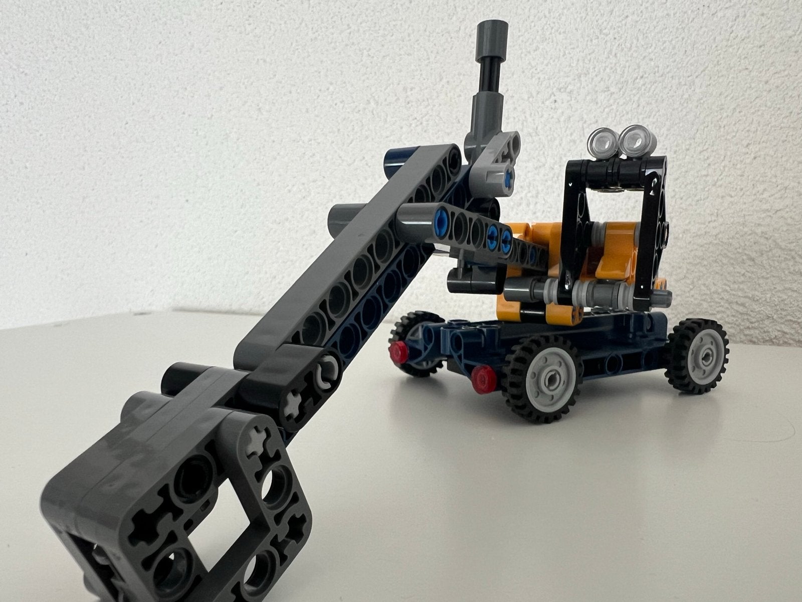 LEGO Technic Graafmachine (42147) - Compleet en Leuk Cadeau, Kinderen en Baby's, Speelgoed | Bouwstenen, Ophalen of Verzenden