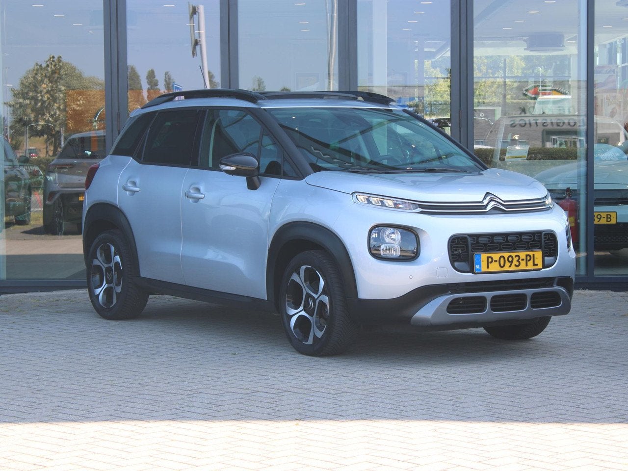 Citroën C3 Aircross 1.2 PureTech S&S Shine | Pano / Trekhaa, Auto's, Citroën, 840 kg, Gebruikt, Bedrijf, 600 kg