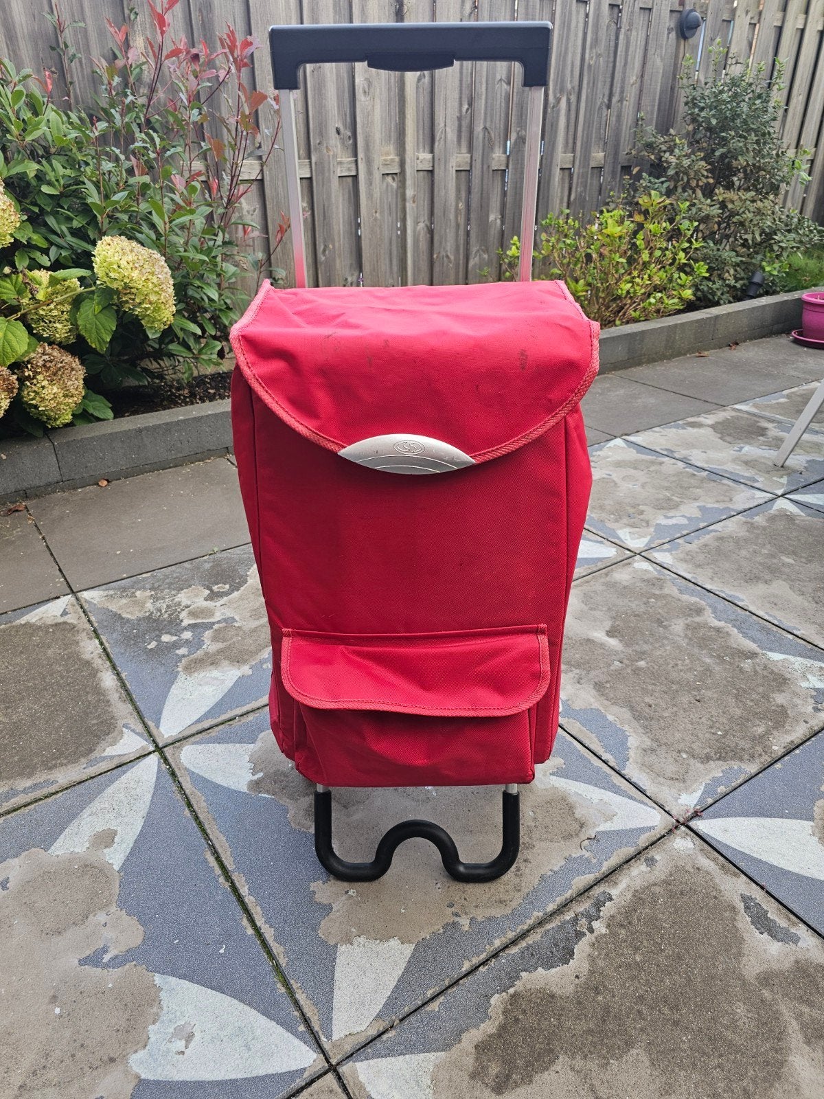 Boodschappen trolley in goede staat, Ophalen of Verzenden, Gebruikt, Rood, 30 cm of meer