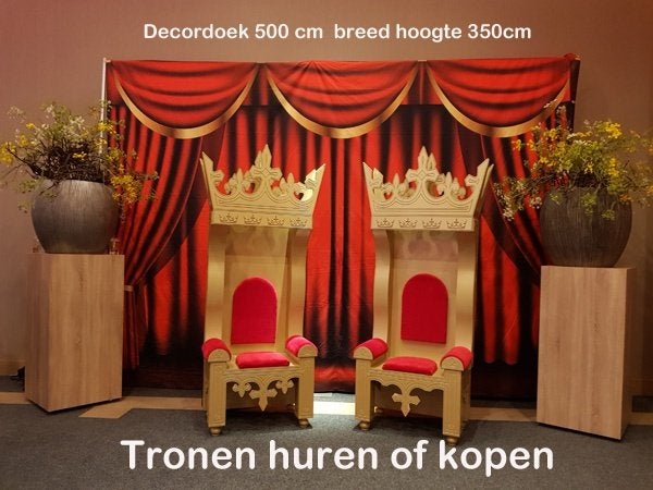 Troon te koop   met afdakje  gouden stoel voorleesstoel, Ophalen, Zo goed als nieuw