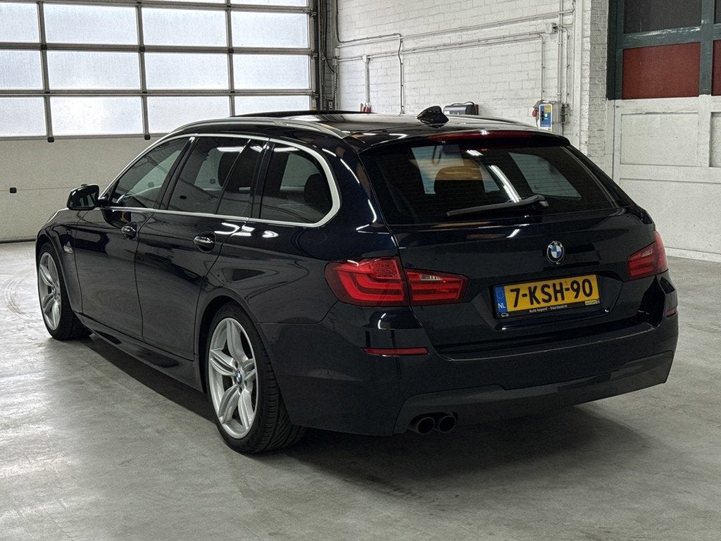 BMW 5-serie Touring 520i | M Pakket | Panoramadak | Cruise C, Auto's, BMW, Automaat, Euro 5, Achterwielaandrijving, Gebruikt