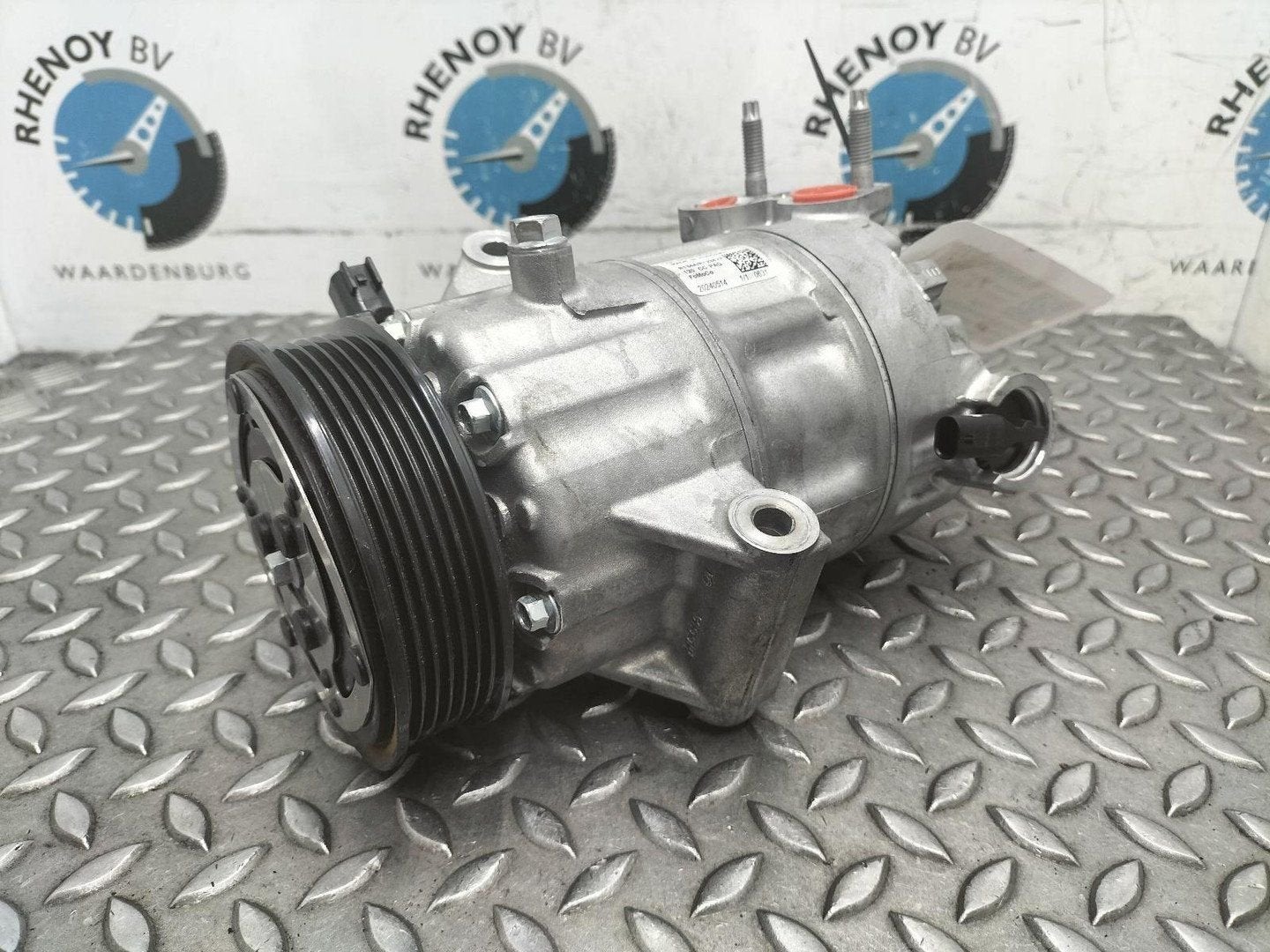 FORD KUGA Ecoboost A8 Titanium AIRCO COMPRESSOR / AIRCOPOMP, Ophalen of Verzenden, Gebruikt, ARN erkend