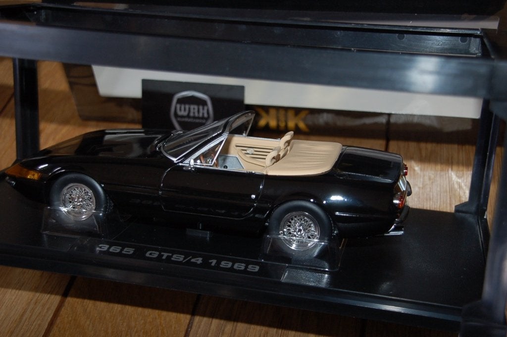 1:18 FERRARI 365 GTS Miami Vice KK models NEW WRH, Hobby en Vrije tijd, Modelauto's | 1:18, Verzenden, Zo goed als nieuw, Auto