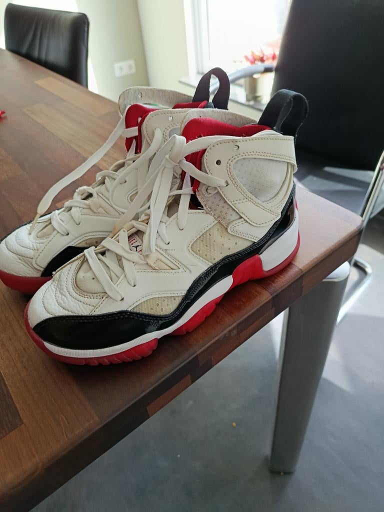 Jordan XIV Retro Sneakers - Wit, Rood, Zwart maat 36, Kinderen en Baby's, Kinderkleding | Schoenen en Sokken, Gebruikt, Ophalen of Verzenden