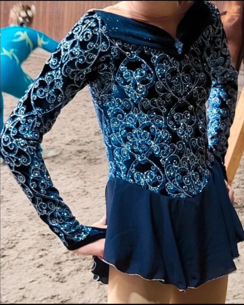 Voltige pakje maat xs, Sport en Fitness, Turnen, Blauw, Ophalen of Verzenden, Zo goed als nieuw, Turnpak(je)