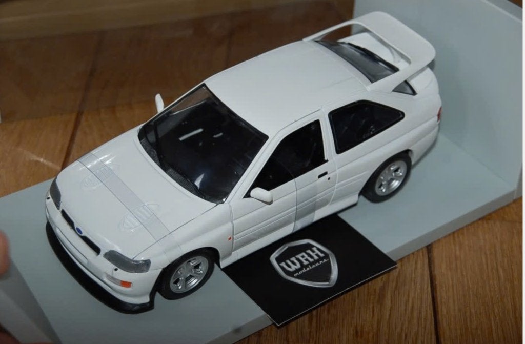 1:18 FORD ESCORT COSWORTH UT models NIEUW!! in box WRH, Hobby en Vrije tijd, Ophalen of Verzenden, Nieuw, Auto, UT Models