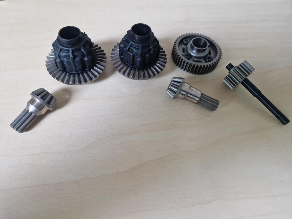 Traxxas xmaxx en xrt diffs etc (nieuw), Ophalen of Verzenden, Nieuw