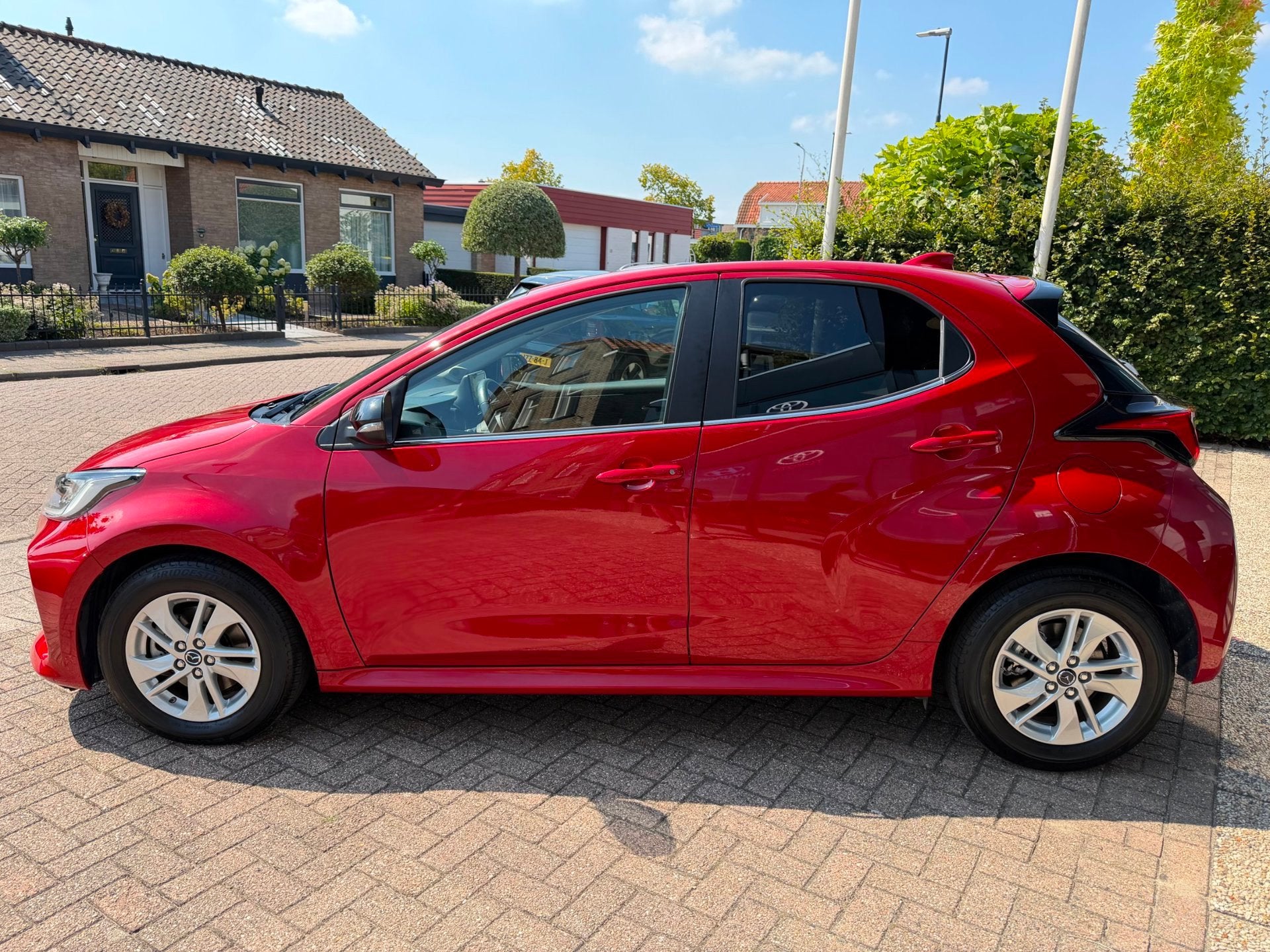 Mazda 2 Hybrid 1.5 Agile|Comfort & Safety Pakket|Leder|Stuur, Auto's, Dealer onderhouden, 450 kg, Gebruikt, Met garantie (alle)