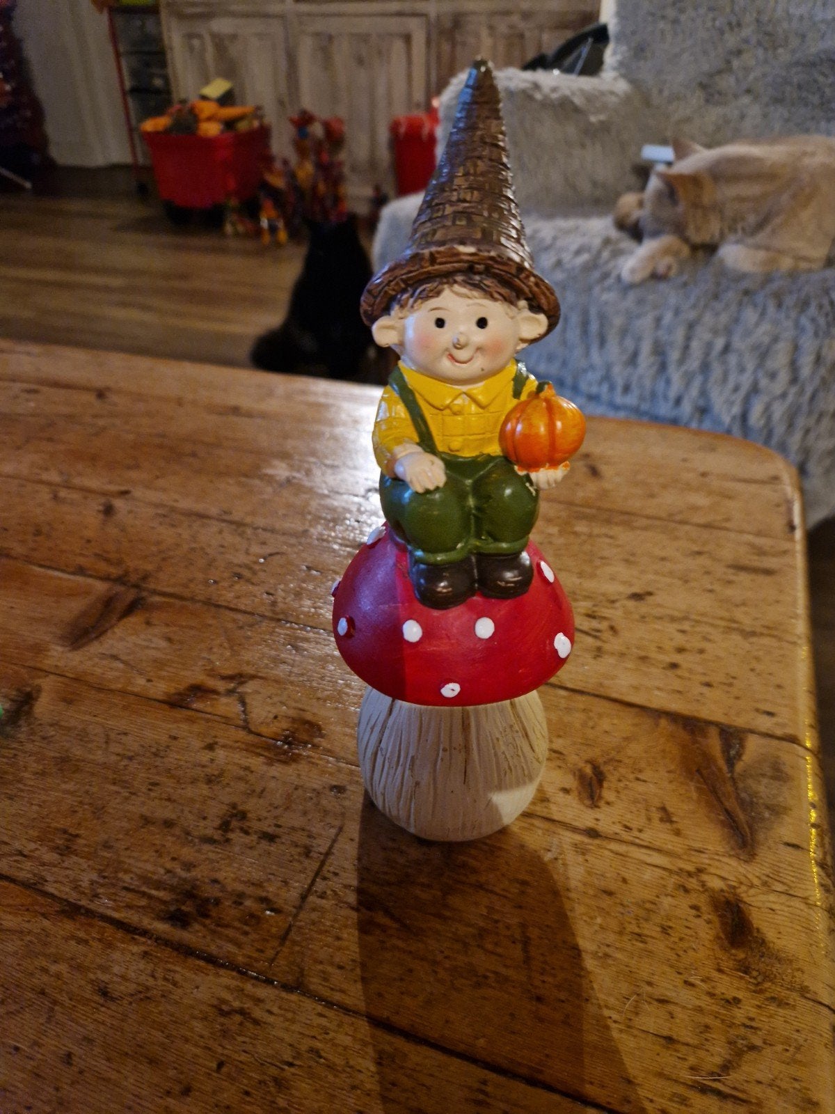 BEELDJE PADDENSTOEL MET KABOUTER, Verzamelen, Ophalen of Verzenden