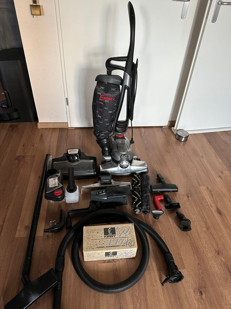 Kirby Avalir 1 Stofzuiger met 15-delig Accessoirepakket, Witgoed en Apparatuur, Overige merken, Gebruikt, 2000 watt of meer, Sledestofzuiger