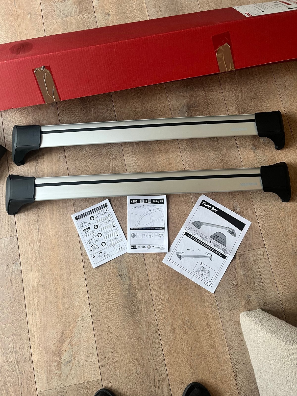 Yakima Flushbar dakdragers S24Y -, Ophalen of Verzenden, Zo goed als nieuw