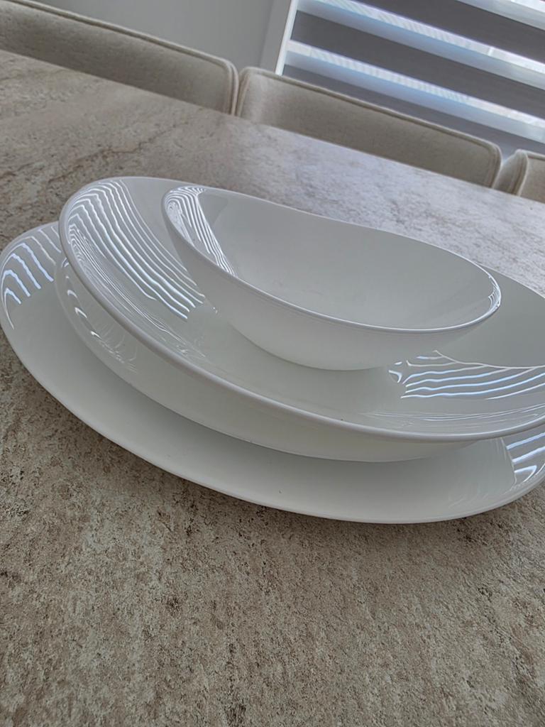 Karaca 12 personen servies - Nieuw in 2 dozen, Ophalen of Verzenden, Nieuw, Porselein, Overige stijlen