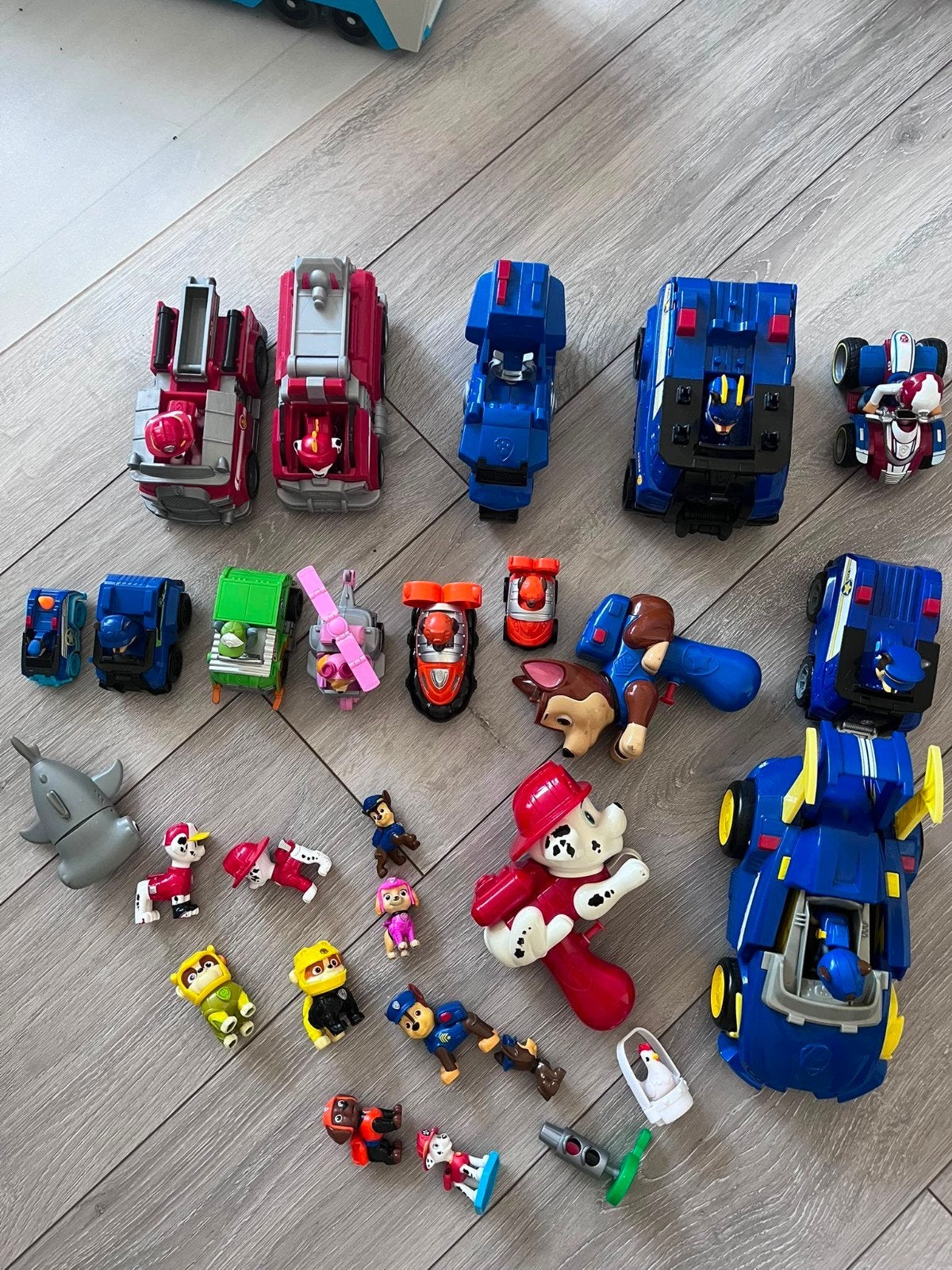 Grote Paw Patrol set: Patroller, voertuigen en figuren, Ophalen of Verzenden, Gebruikt