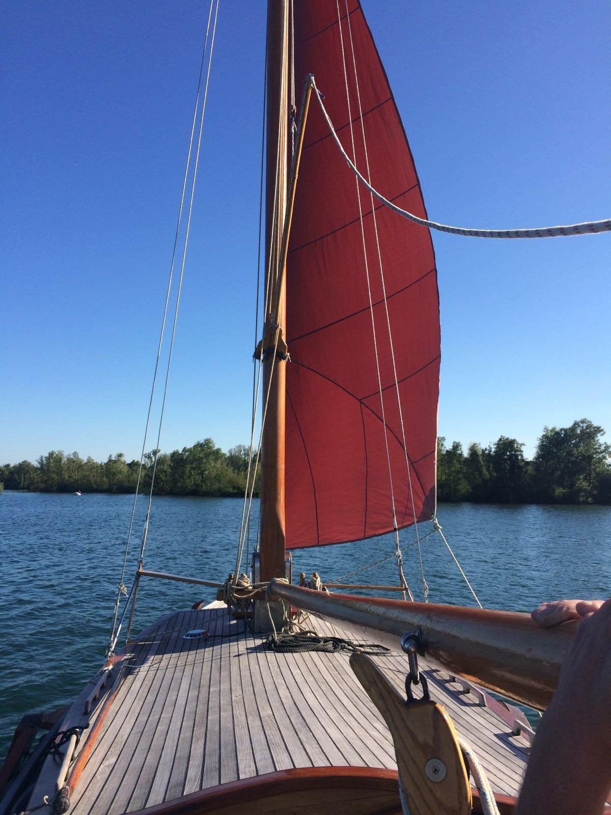 Houten Scheepsmast met Stagen, 9.80m, 18x18cm voet, Ophalen, Gebruikt, Minder dan 15 m²